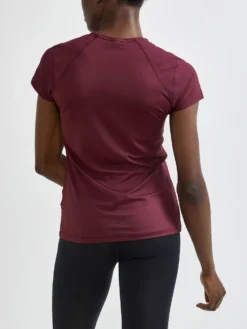 Sportshirt Craft Women ADV Essence SS Slim Tee W Rio -Outdoorsupply Winkel 3 1908767 497000 ADV20Essence20SS20Slim20Tee Closeup2