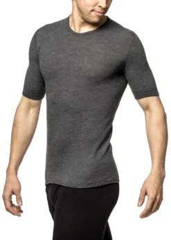 T-shirt Woolpower Unisex Tee 200 Grey -Outdoorsupply Winkel 4 03062015 03062015 DSC0027 6