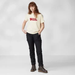 T-Shirt Fjallraven Women Fjallraven Logo Tee Chalk White -Outdoorsupply Winkel fjallraven logo tee w 87146 113 c model fjr