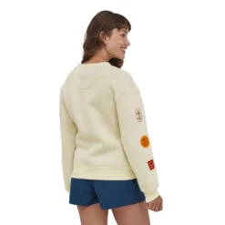 Trui Patagonia Women Clean Climb Badges Uprisal Crew Sweatshirt Cabin Gold -Outdoorsupply Winkel wbs22 37564 bcw bp2